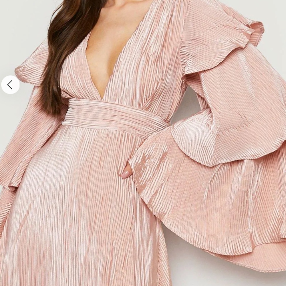 Brand New boohoo Layered Ruffle Sleeve Maxi Dress